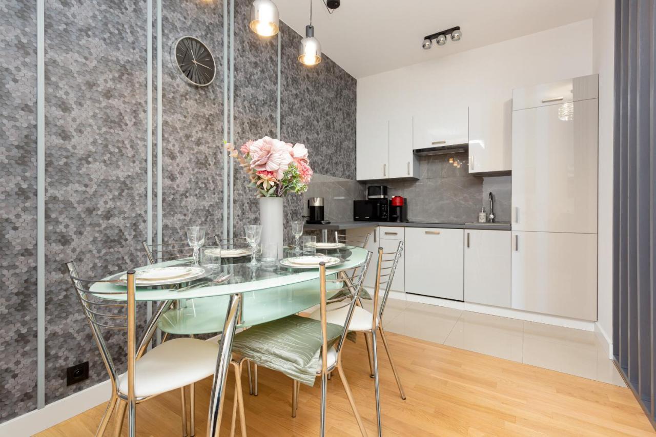 Park Arkadia Apartment With Parking Mokotow By Noclegi Renters Warszawa Zewnętrze zdjęcie